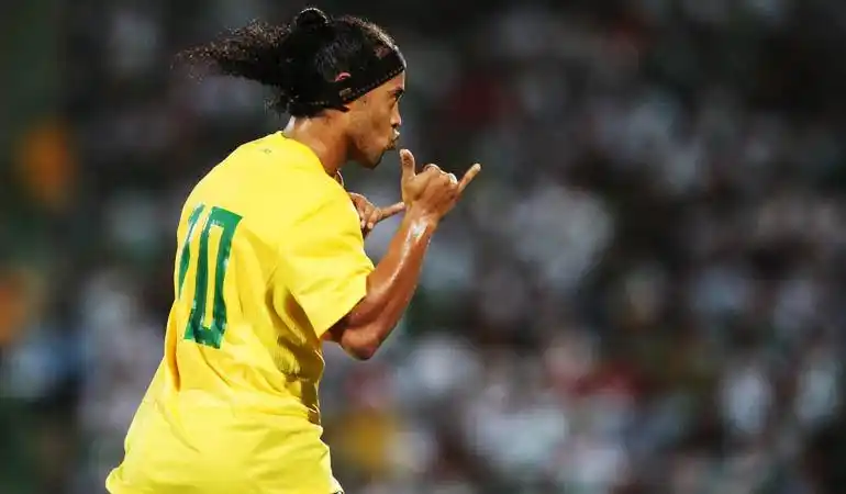 间友谊的见 间友谊的见