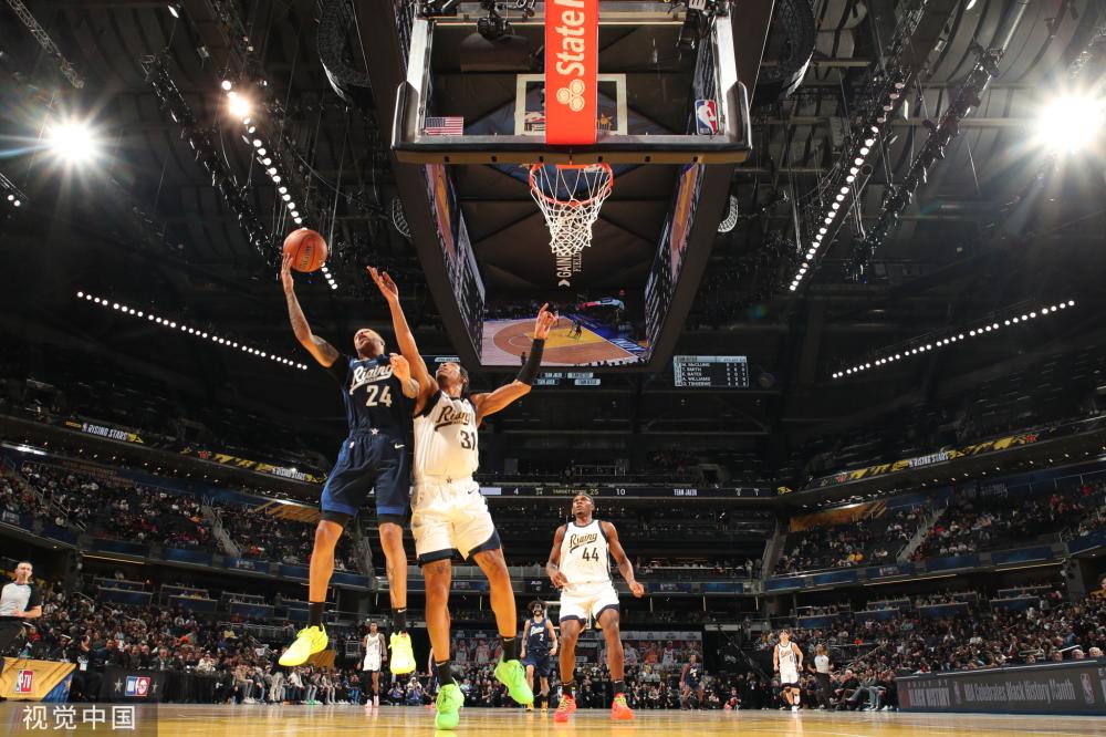 在与日本队 在与日本队